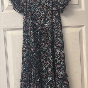 Floral navy girls dress 👗